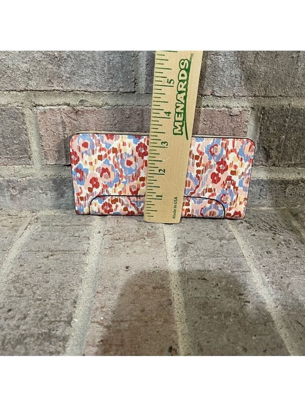 Colorful Patterned Clutch - Picture 2 of 4